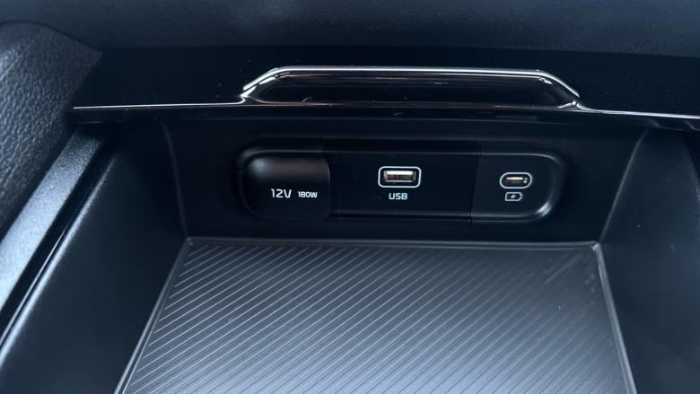 Kia Sportage 1.6T GDi HEV 3 5dr Auto Hybrid Estate